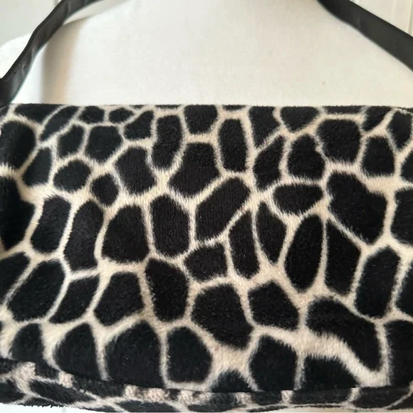 Vintage XOXO Cow print Fendi style purse - Picture 3 of 4